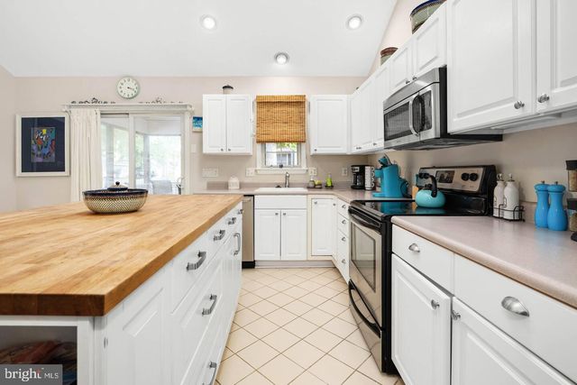 40 BIRDNEST DR, Ocean Pines, MD 21811