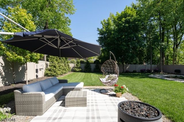 244 Walnut St, Westfield Town, NJ 07090