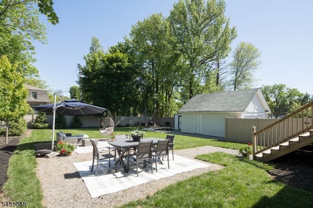 244 Walnut St, Westfield Town, NJ 07090