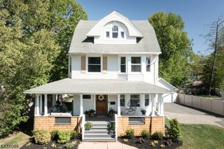 244 Walnut St, Westfield Town, NJ 07090