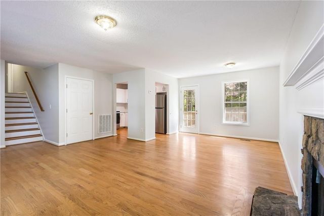 413 Ivy Terrace Drive, Dallas, GA 30157