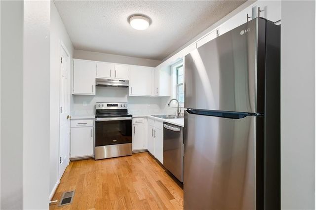 413 Ivy Terrace Drive, Dallas, GA 30157