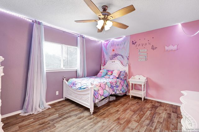 9911 KELTON DR, San Antonio, TX 78250