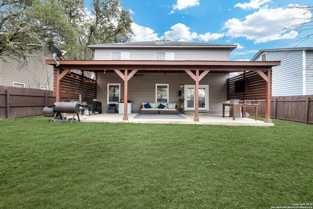 9911 KELTON DR, San Antonio, TX 78250