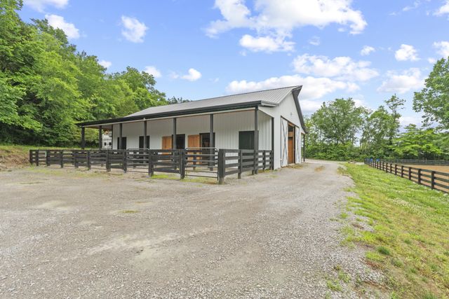 3084 Duplex Rd, Spring Hill, TN 37174