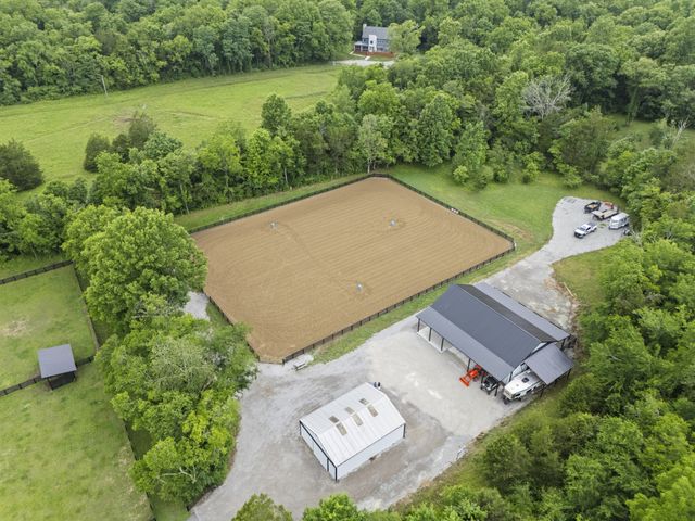 3084 Duplex Rd, Spring Hill, TN 37174