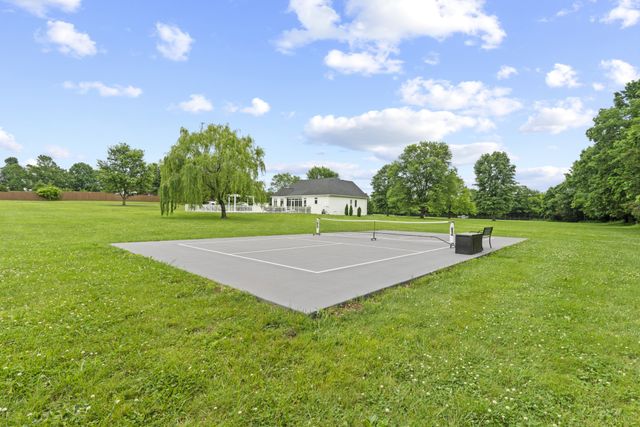 3084 Duplex Rd, Spring Hill, TN 37174