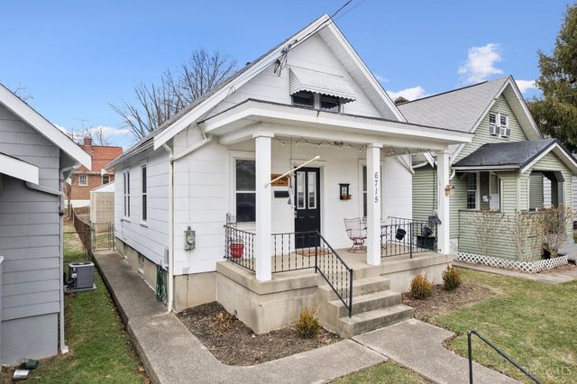 6715 Betts Avenue, North College Hill, OH 45239