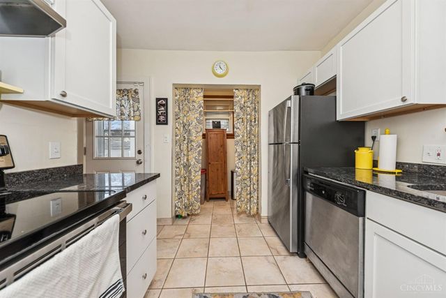 6715 Betts Avenue, North College Hill, OH 45239