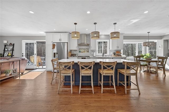 1340 Hope Road, Cranston, RI 02831