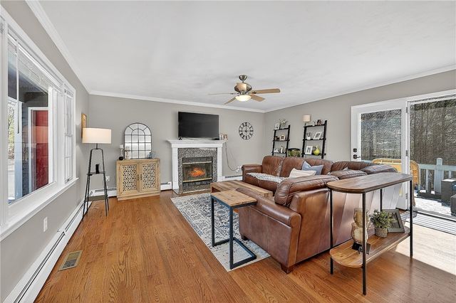 1340 Hope Road, Cranston, RI 02831