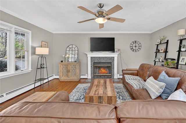 1340 Hope Road, Cranston, RI 02831