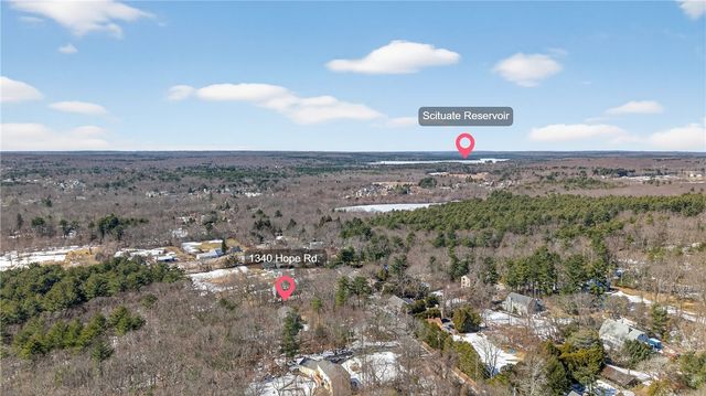 1340 Hope Road, Cranston, RI 02831