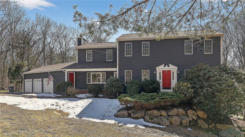 1340 Hope Road, Cranston, RI 02831