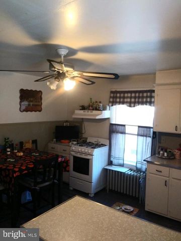 20 E MAIN ST, Middletown, PA 17057