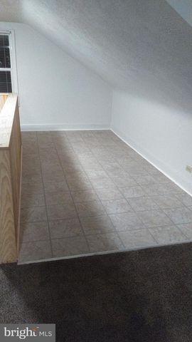 20 E MAIN ST, Middletown, PA 17057