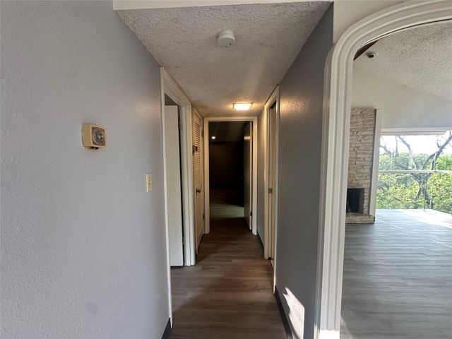 2206 Trailside DR 302, Austin, TX 78704