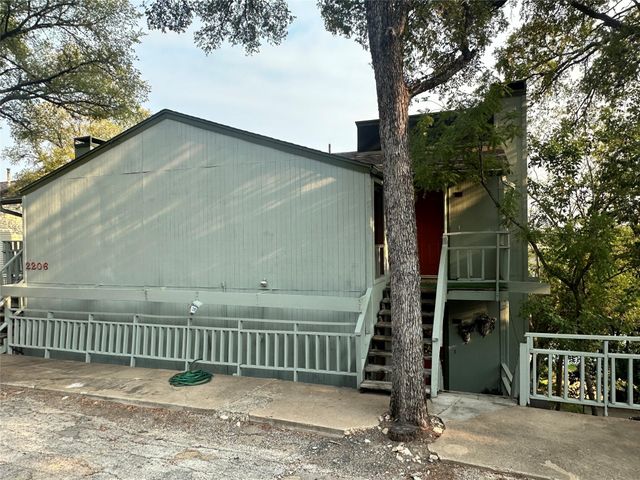 2206 Trailside DR 302, Austin, TX 78704