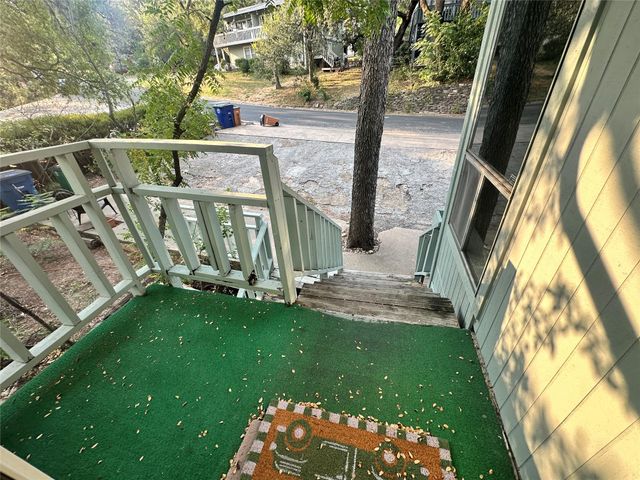 2206 Trailside DR 302, Austin, TX 78704