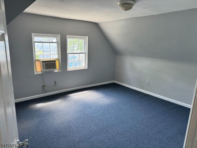 296 Woodside Ave, Newark City, NJ 07104