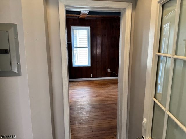 296 Woodside Ave, Newark City, NJ 07104