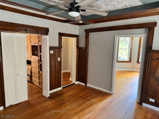 296 Woodside Ave, Newark City, NJ 07104
