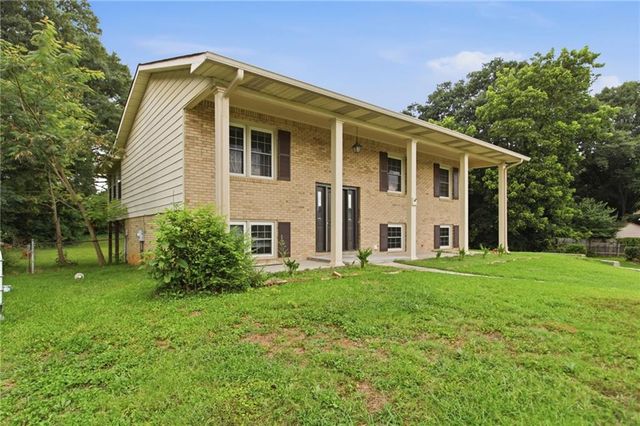 2442 Wakefield Cove, Morrow, GA 30260