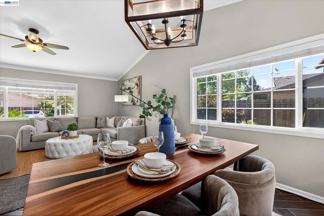 1223 Aberdeen Ave, Livermore, CA 94550