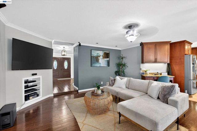 1223 Aberdeen Ave, Livermore, CA 94550