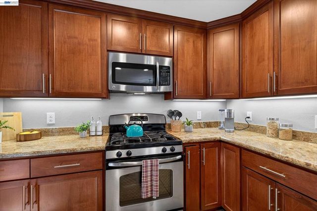 1223 Aberdeen Ave, Livermore, CA 94550