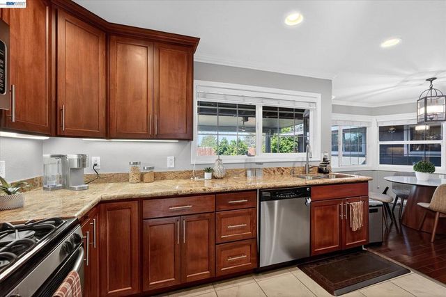 1223 Aberdeen Ave, Livermore, CA 94550