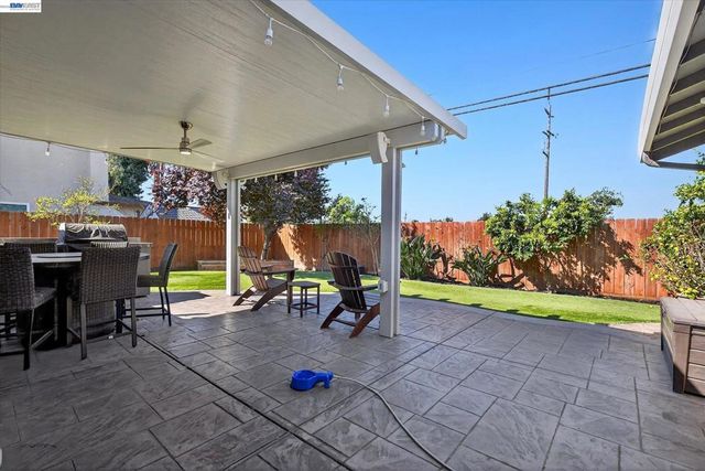 1223 Aberdeen Ave, Livermore, CA 94550