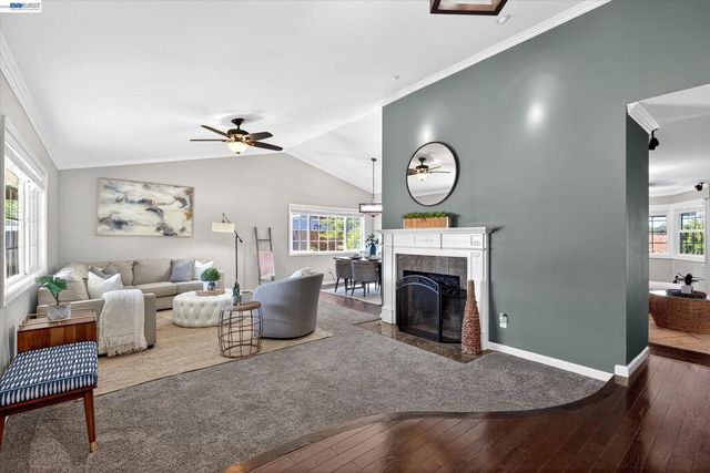 1223 Aberdeen Ave, Livermore, CA 94550