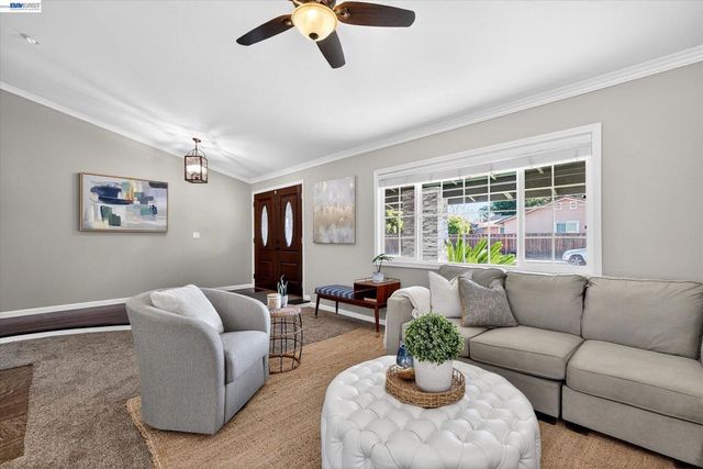 1223 Aberdeen Ave, Livermore, CA 94550