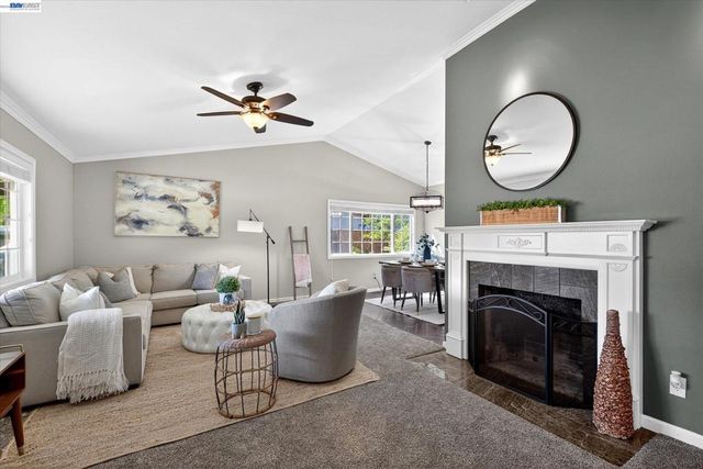 1223 Aberdeen Ave, Livermore, CA 94550