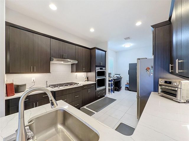 8665 E BRIDGEPORT BAY CIRCLE, Mount Dora, FL 32757