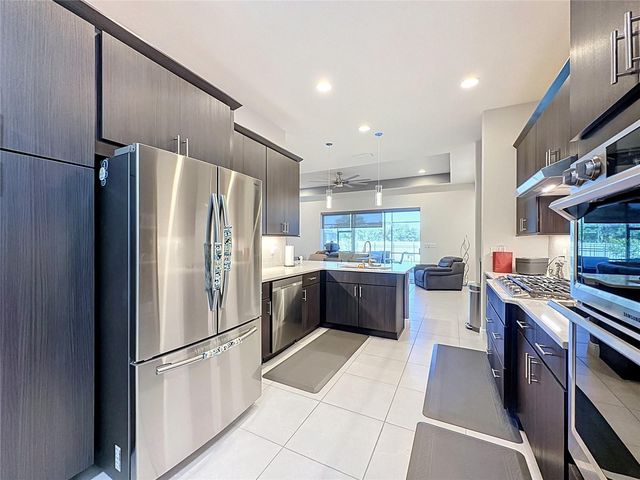 8665 E BRIDGEPORT BAY CIRCLE, Mount Dora, FL 32757
