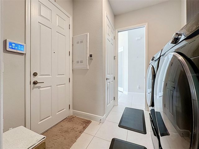 8665 E BRIDGEPORT BAY CIRCLE, Mount Dora, FL 32757