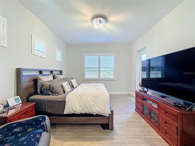 8665 E BRIDGEPORT BAY CIRCLE, Mount Dora, FL 32757