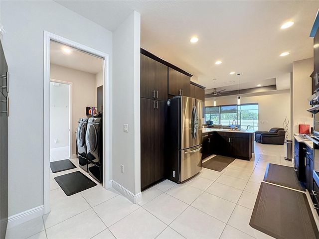 8665 E BRIDGEPORT BAY CIRCLE, Mount Dora, FL 32757