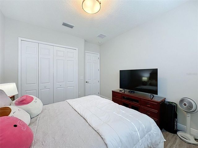 8665 E BRIDGEPORT BAY CIRCLE, Mount Dora, FL 32757