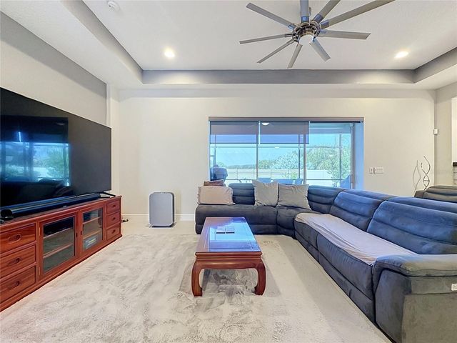 8665 E BRIDGEPORT BAY CIRCLE, Mount Dora, FL 32757
