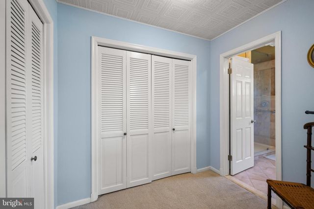 6 STONEHURST RD, Phoenix, MD 21131