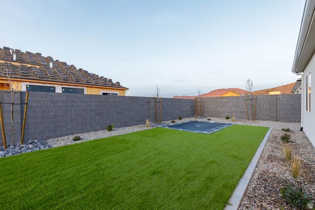 393 E SIDBURY RD, Washington, UT 84780