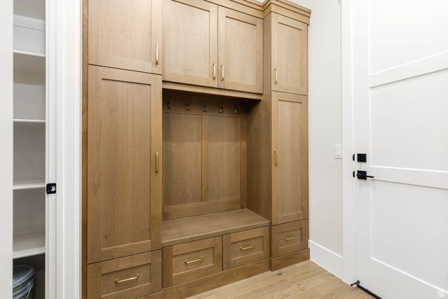 393 E SIDBURY RD, Washington, UT 84780