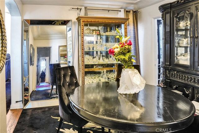 2028 W 84th, Los Angeles, CA 90047