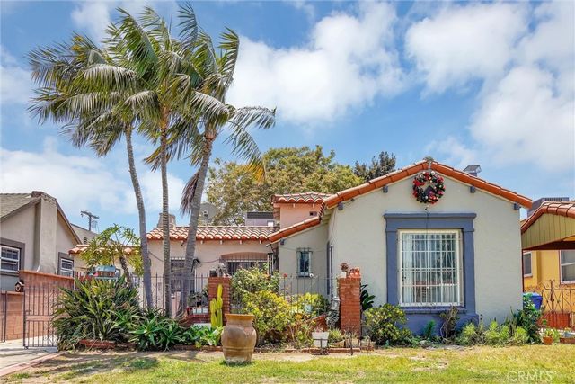 2028 W 84th, Los Angeles, CA 90047