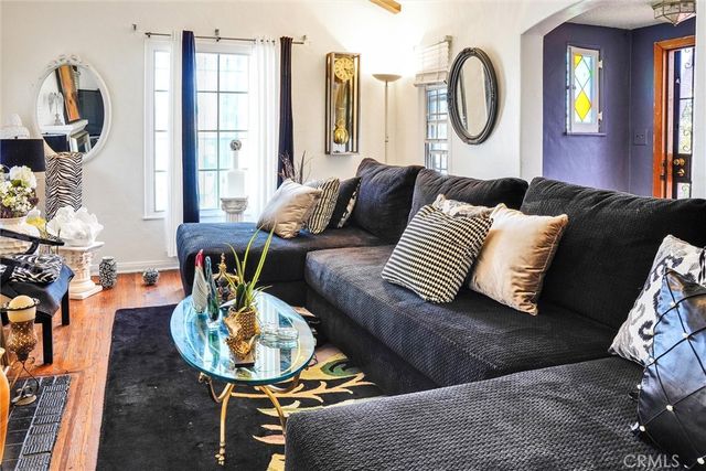 2028 W 84th, Los Angeles, CA 90047