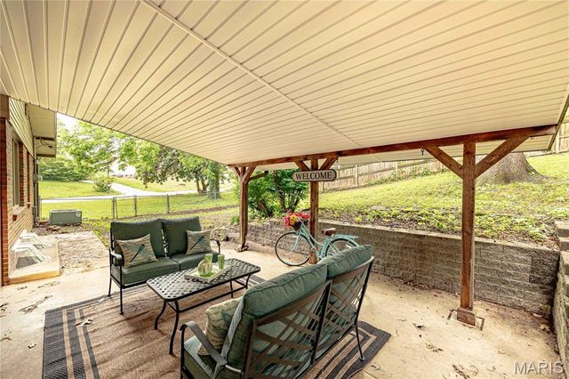 415 Montbrook Drive, O'fallon, MO 63366
