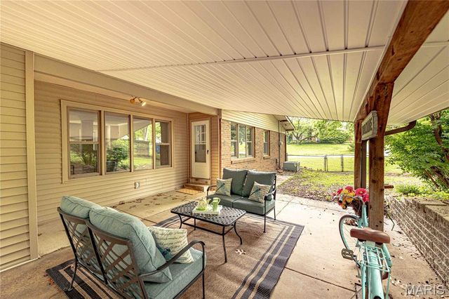 415 Montbrook Drive, O'fallon, MO 63366